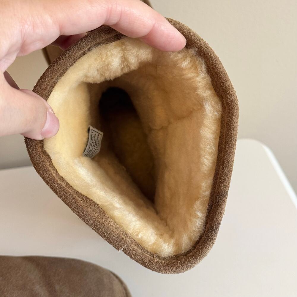 BearPaw Emma Short Boots Women 8 Brown Suede Sheepskin Wool Lined Pull On Winter - Picture 11 of 13